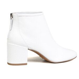 Cecelia New York NOLTON White leather booties Size 8.5 / Excellent